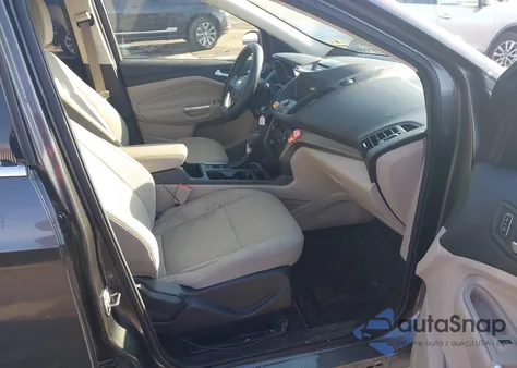 2017 Ford Escape Se z USA, uszkodzony, nr VIN 1FMCU9GD2HUB05721